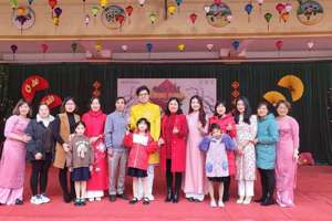 Trường Tiểu học thị trấn Na Sầm đón Tết cùng POKI